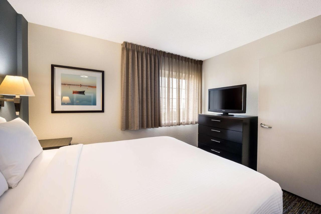 Sonesta Simply Suites Phoenix Glendale מראה חיצוני תמונה